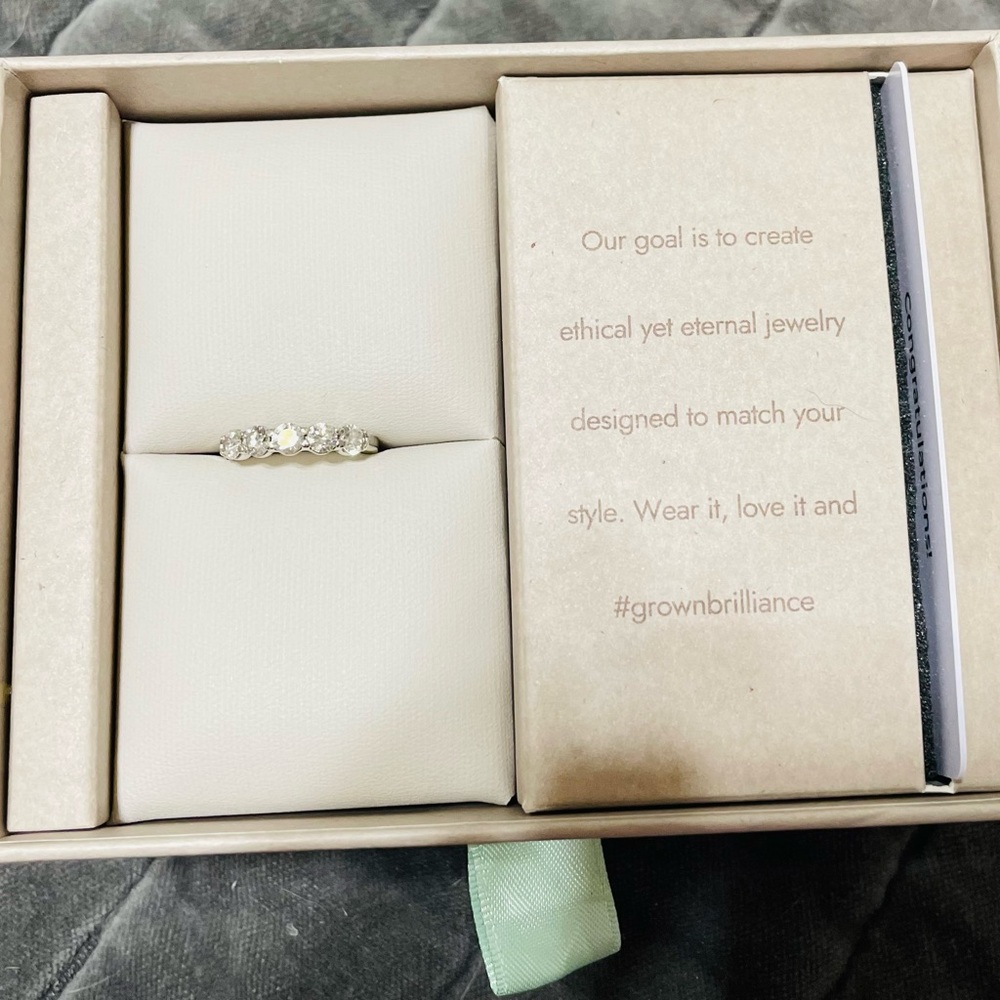 White Gold, 1 Carat, Diamond Ring